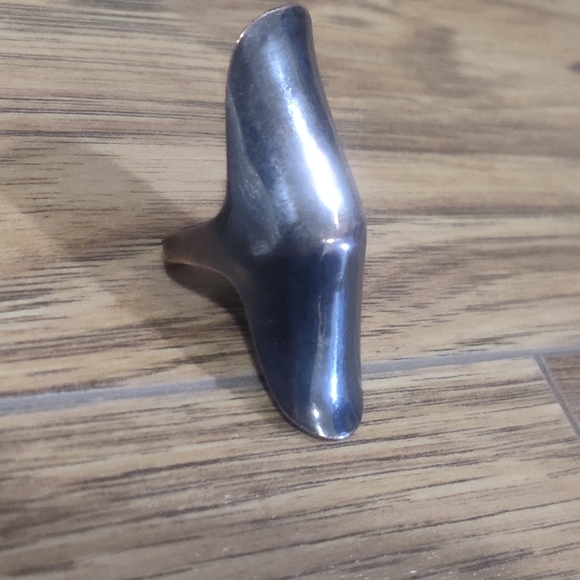 Knuckle ring - Picture 2 of 2